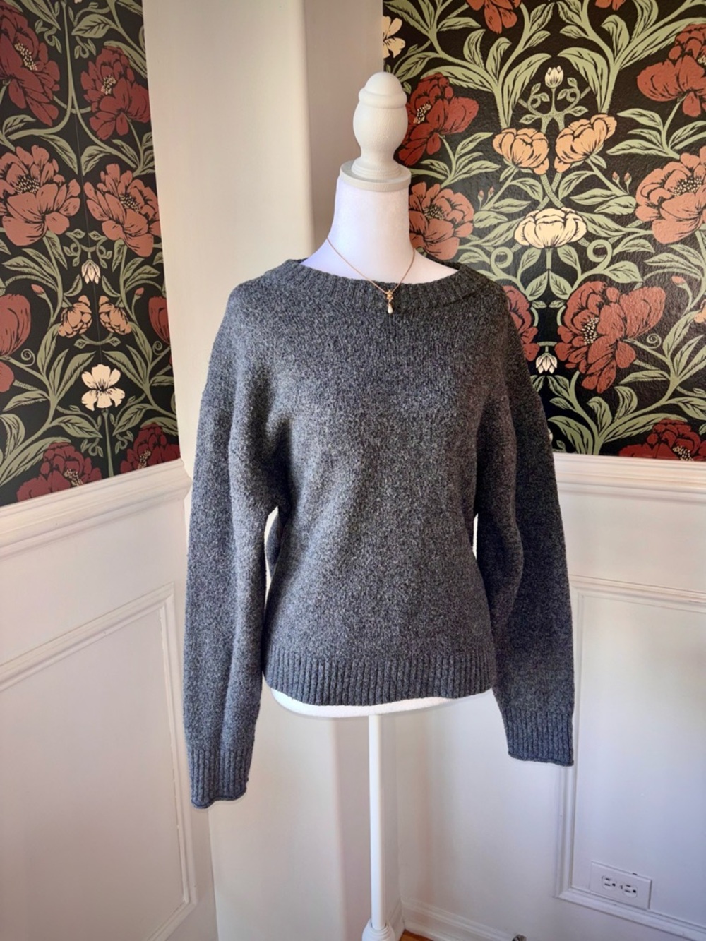 AE Cozy Knit Crew Neck Sweater Quiet Luxury - Picture 3 of 6